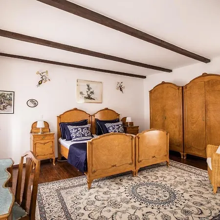 Holiday home Casa Rustica 1838 Sovinjak