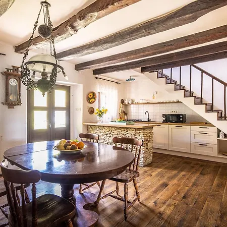 Casa Rustica 1838