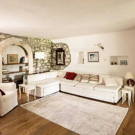 Casa Rustica 1838 * Sovinjak